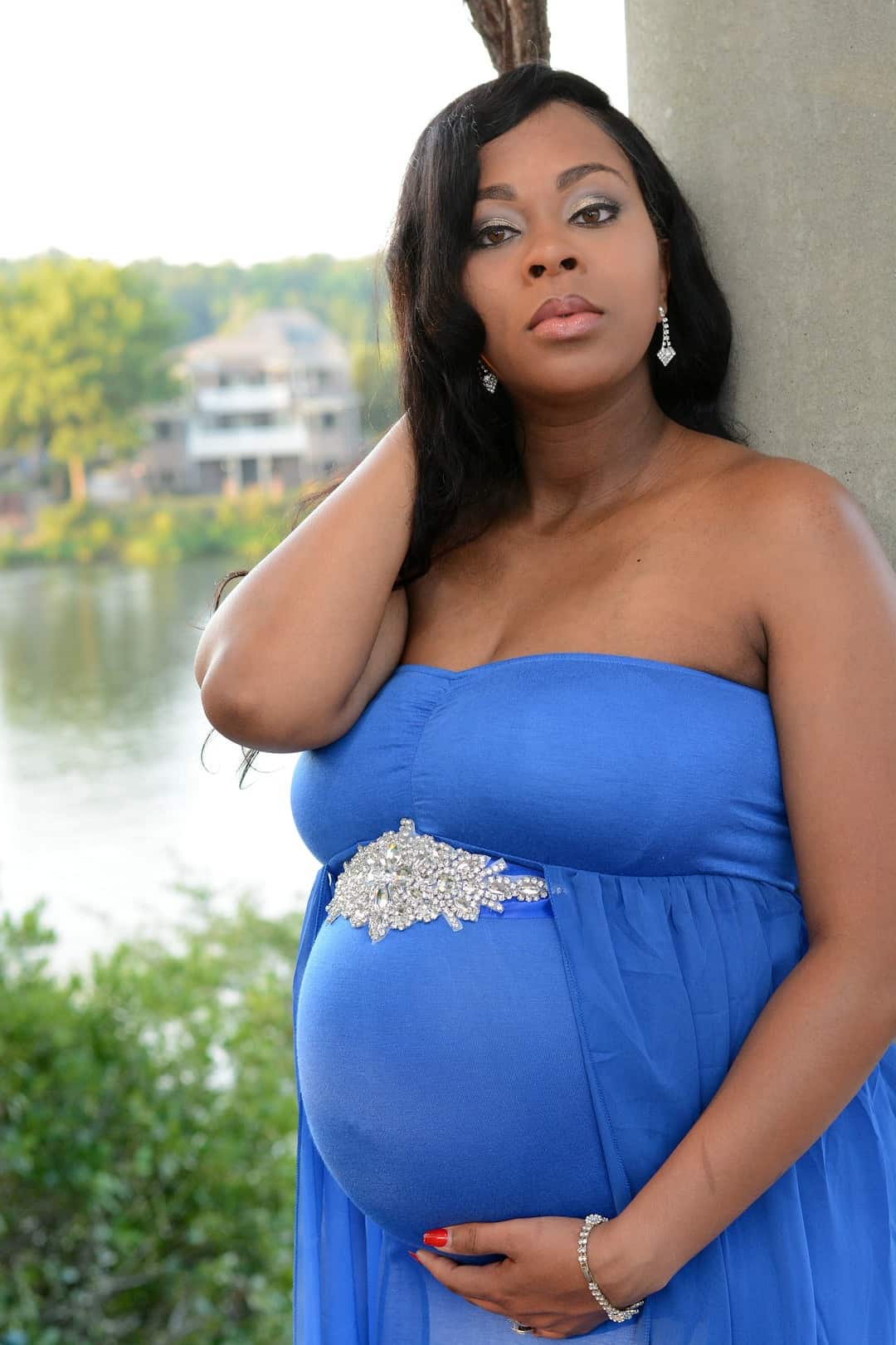 Lovely Maternity Shoot at The Augusta Riverwalk (Augusta, GA) - Black